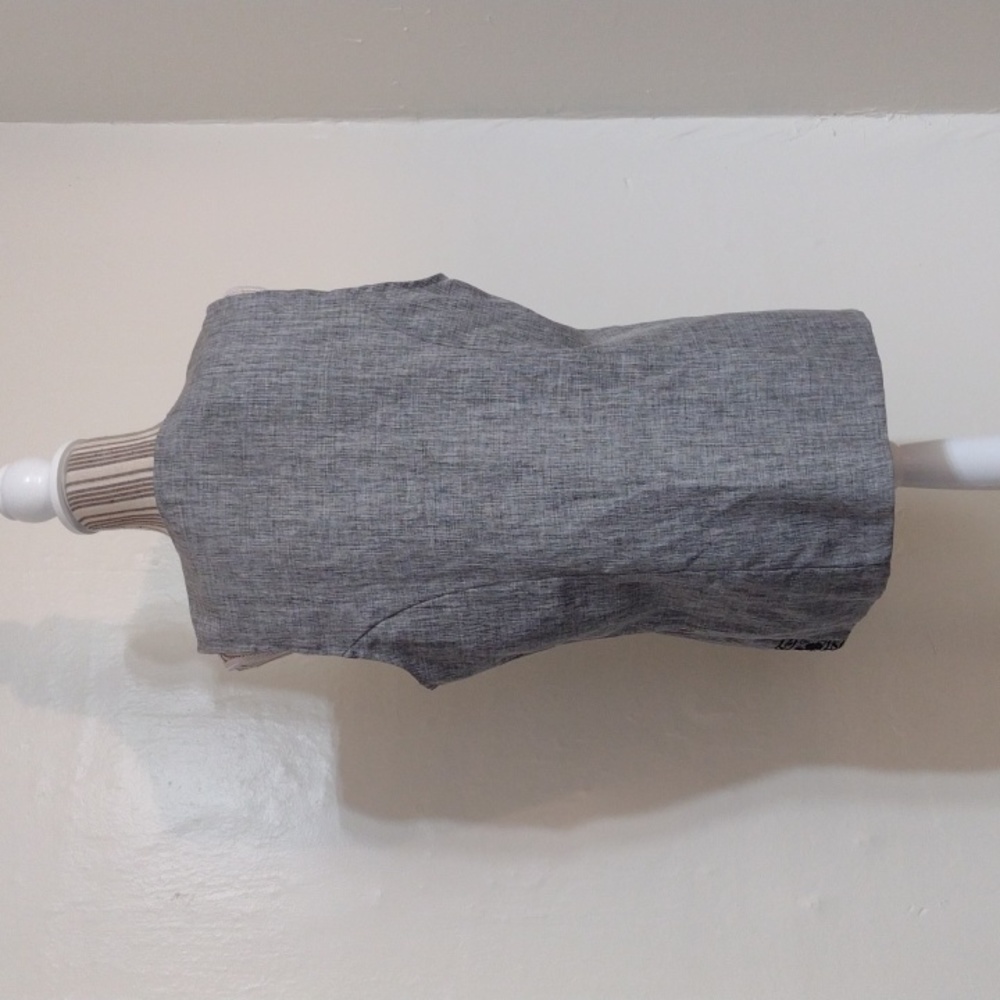 Basic Equipment Vintage Button Front Sleeveless T… - image 4